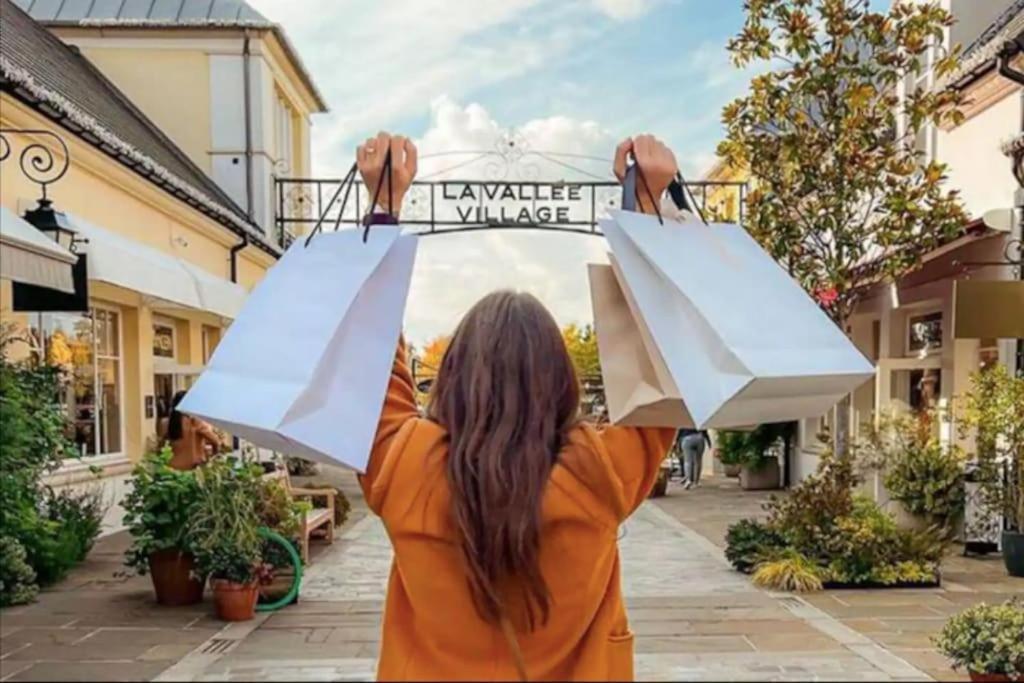 Suite Elite Disneyland Chessy  Eksteriør bilde